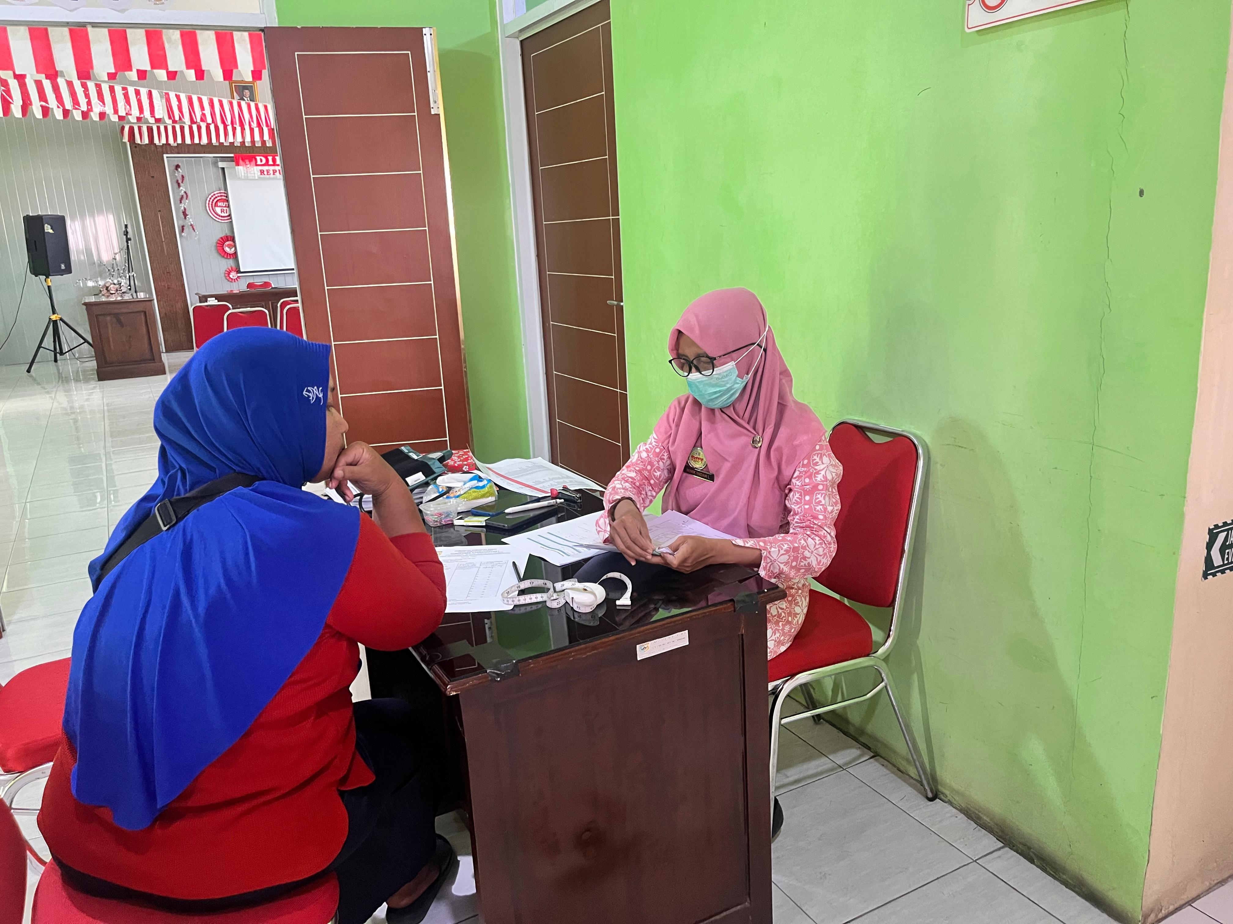 Skrining Kesehatan Calon Jemaah Haji Wilayah Kerja Puskesmas Karanganyar I